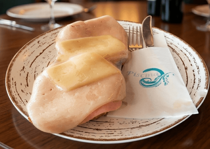 York con queso curado